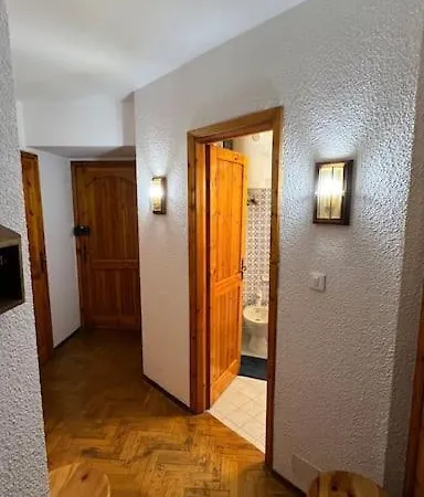 Lägenhet Meraviglioso Trilocale Zona Portici Centralissimo! Prato Nevoso