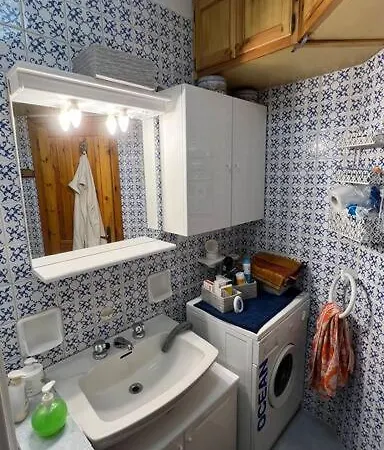 Meraviglioso Trilocale Zona Portici Centralissimo! Lägenhet